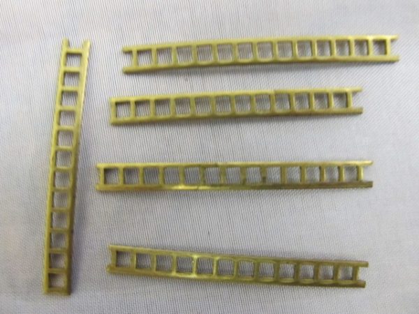 BF0483 Ladder 5x50mm Brass