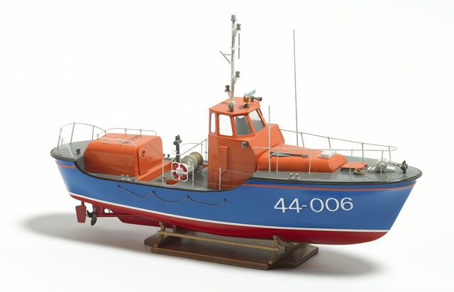 101 Waveney Class Lifeboat Model Kit