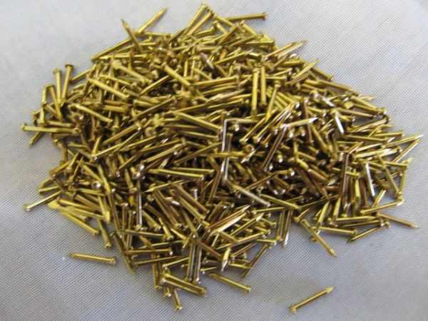 BF0330 10mm Brass Brads (nails)